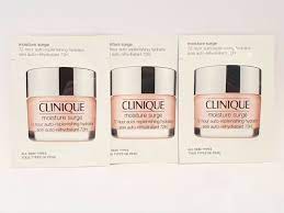 Clinique Moisture Surge 72 tunnin Auto Replenishing Hydrator Gel Cream 1ml 0,03 fl. oz. virallisia ihonhoitonäytteitä