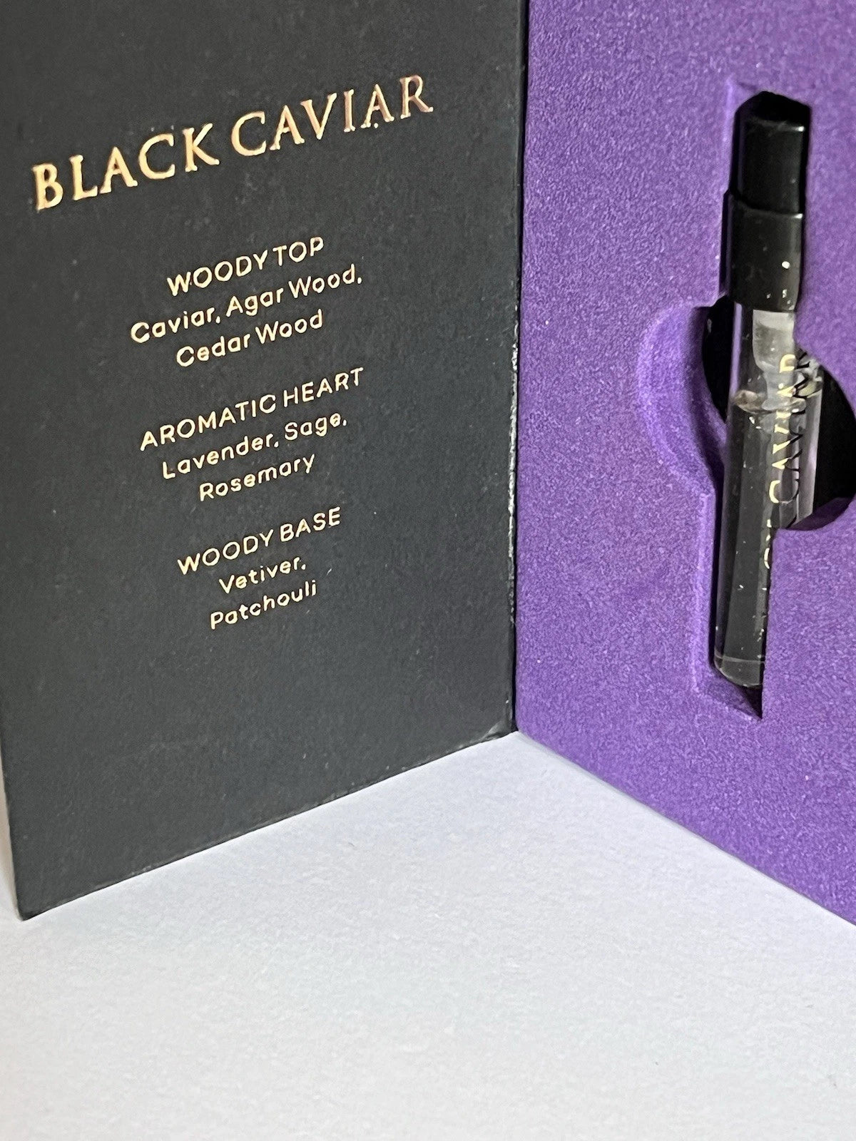 Electimuss London Black Caviar 1,5 ml virallinen hajuvesinäyte