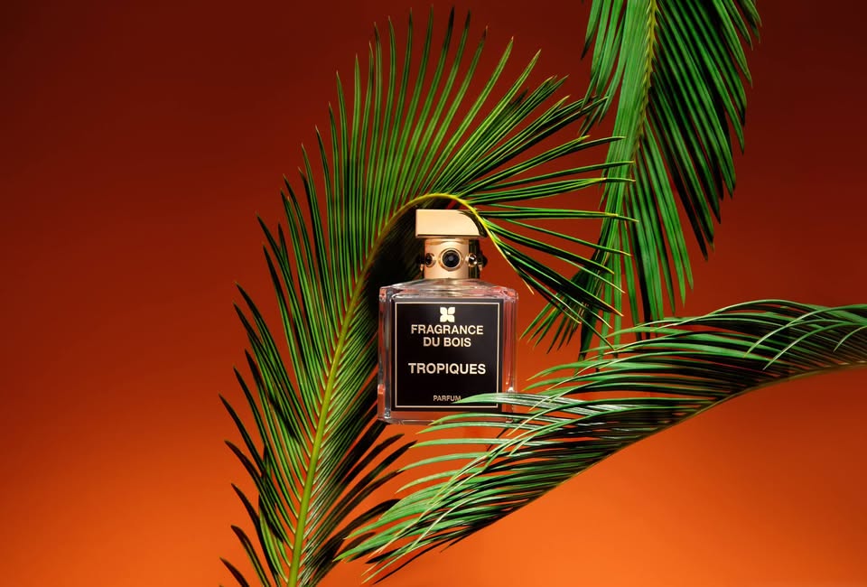 Fragrance Du Bois Tropiques 1,5 ml 0,05 fl. oz. viralliset hajustenäytteet tuoksutesteri