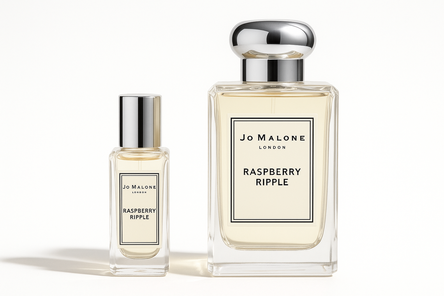 Jo Malone Raspberry Ripple 12 ml näytepullo Jo Malone Raspberry Ripple 100 ml pullon vieressä