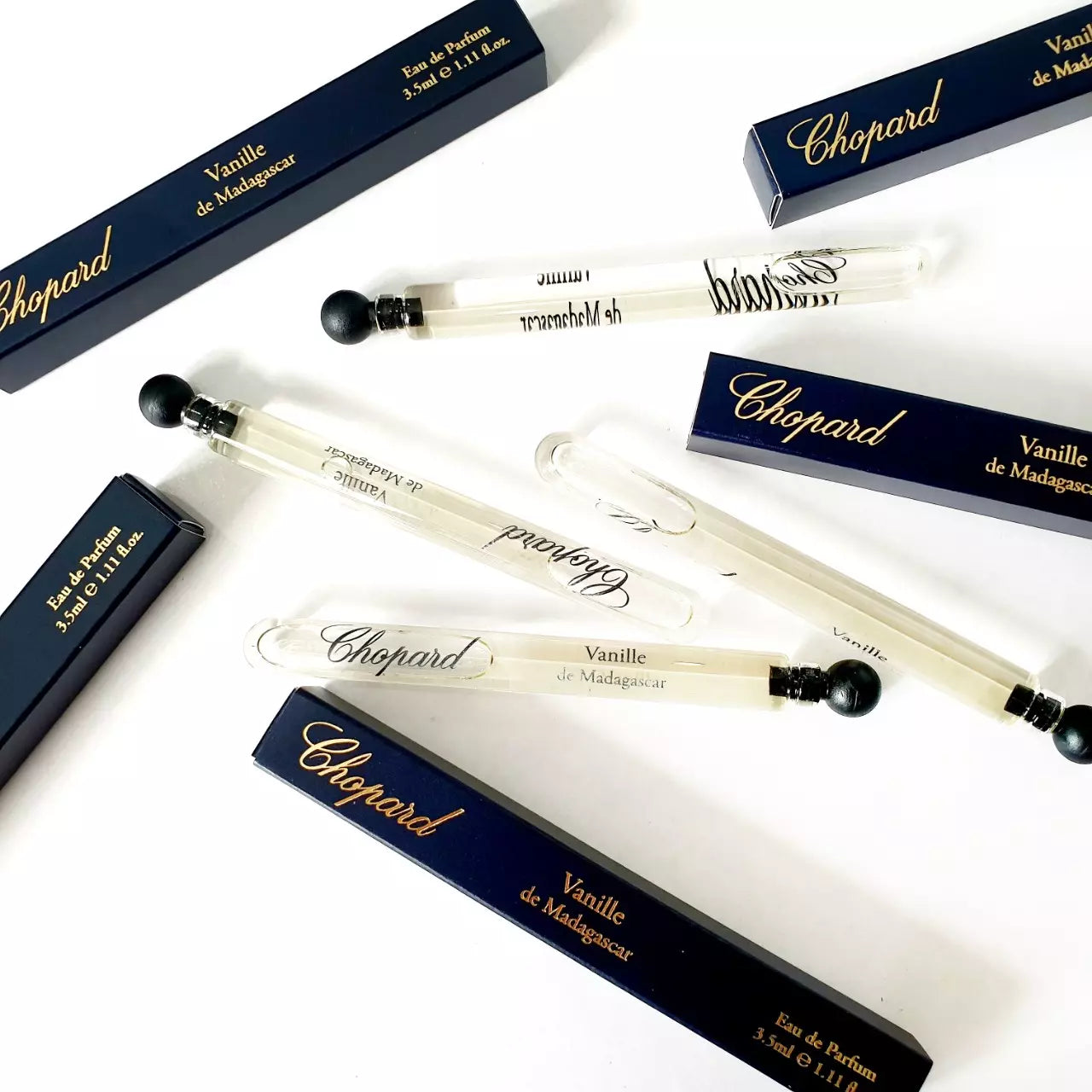 Chopard Vanille de Madagascar 3,5 ml 0,12 fl. oz. virallinen näyte-Chopard Rose Seljuke-Chopard Haute Parfumerie-Chopard Rose Seljuke 3.5ml 0.12 fl. oz. mini-hajuvaikutelma