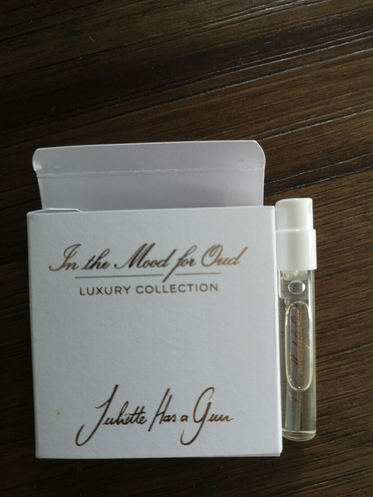 Juliette Has a Gun In the Mood for Oud 1.7ml oficjalna próbka hajuvesi, Juliette Has a Gun In the Mood for Oud 1.7ml официальный образец духов, Juliette Has a Gun In the Mood for Oud 1.7ml parfyymi, vzorec parfyymi